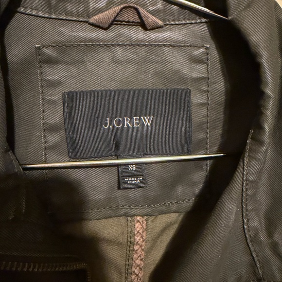 J. Crew Women's Waxed Boyfriend Chore Utility Jacket in Olive Green - Picture 3 of 4